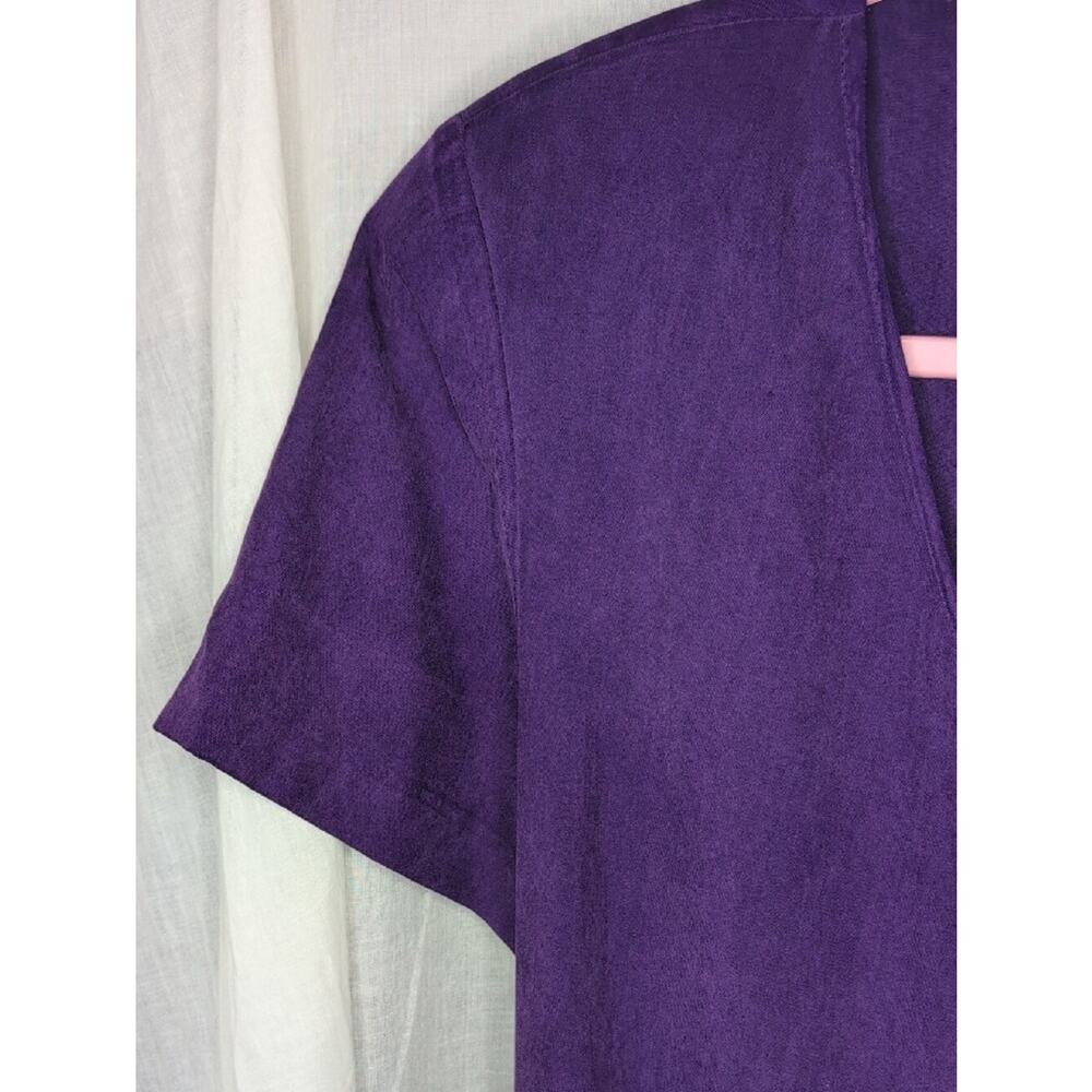 Vintage 100% Silk Wrap Dress in a deep plum purple hue - Picture 5 of 7